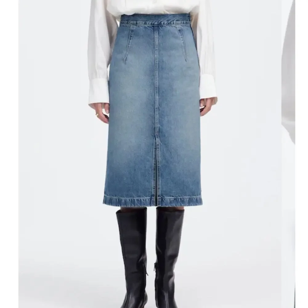 NWT Madewell Denim Midi Pencil Skirt in Billings Wash Blue 29 *Flaw